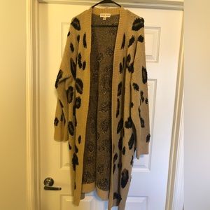 XXL Knox Rose Jaguar Print Sweater